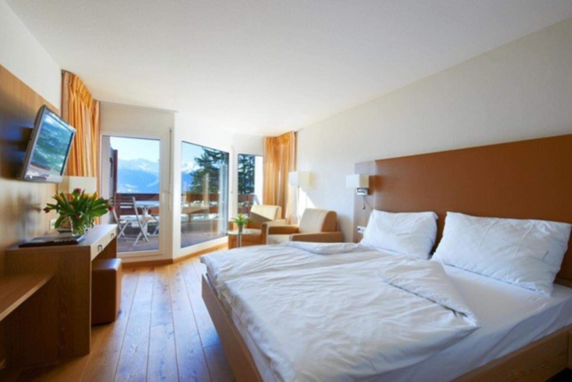 Hotel Helvetia Intergolf Crans-Montana Esterno foto